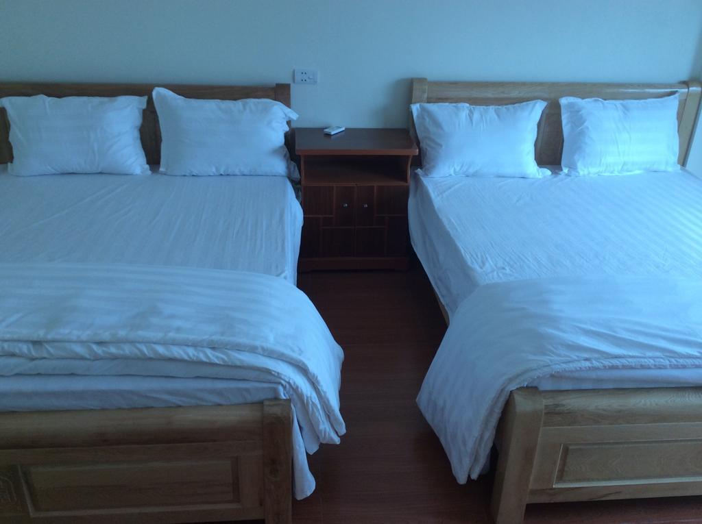 Van Anh Hotel Thach Loi Quarto foto